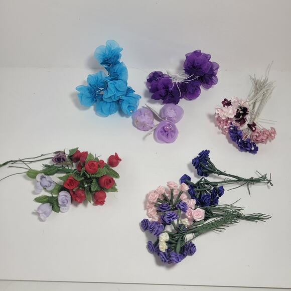Vintage Mixed Artificial Flower Craft Lot - Picture 1 of 5
